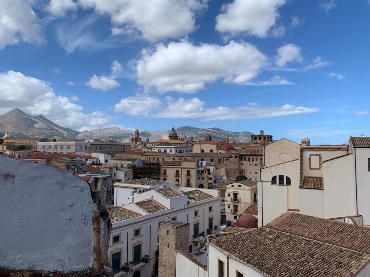 Sopra I Tetti Di Ballaro Palermo Exteriör bild